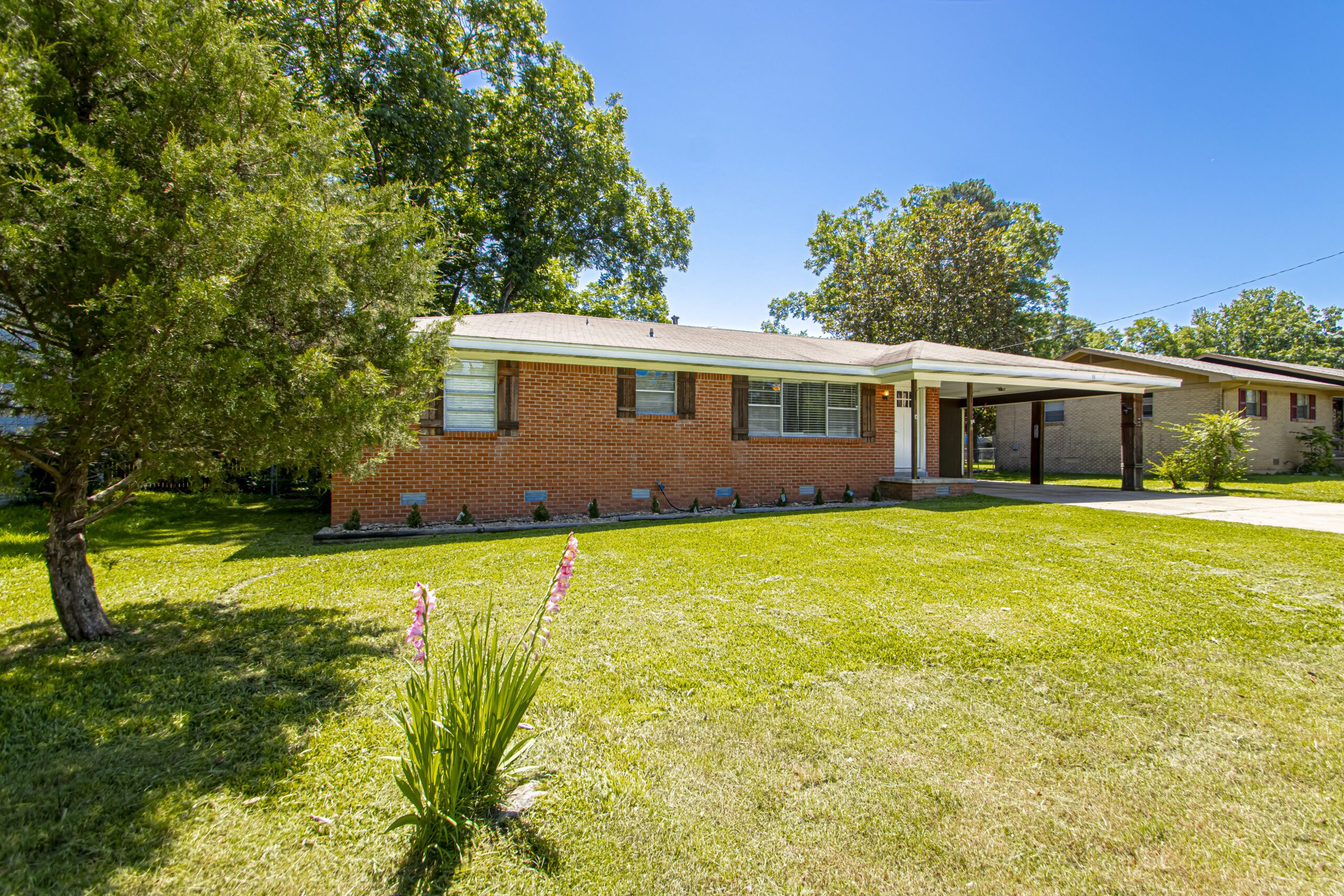 How to Select Reliable Home Builders in Arkansas for Your Custom Home
